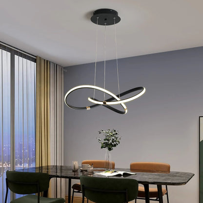 Lumineux | Verfijnde LED Hanglamp met Zwart-Goud-Chromen Afwerking voor Hedendaagse Inrichtingen