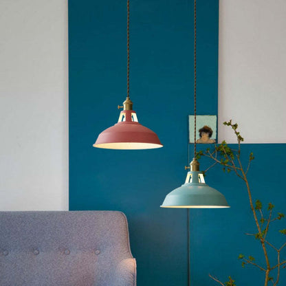 SpectrumGlow - Kleurrijke Metalen Hanglamp met Vibrant Design