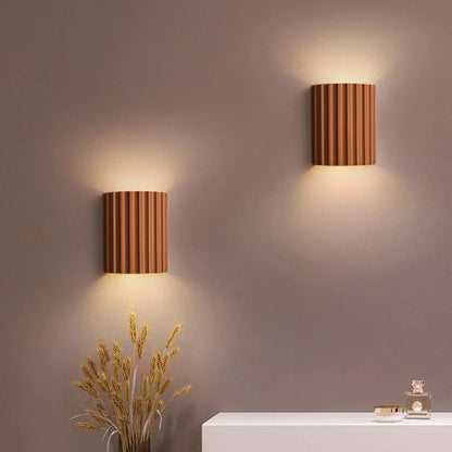 LuminaResin – Moderne Hars Wandlamp voor Stijlvolle Interieuraccenten