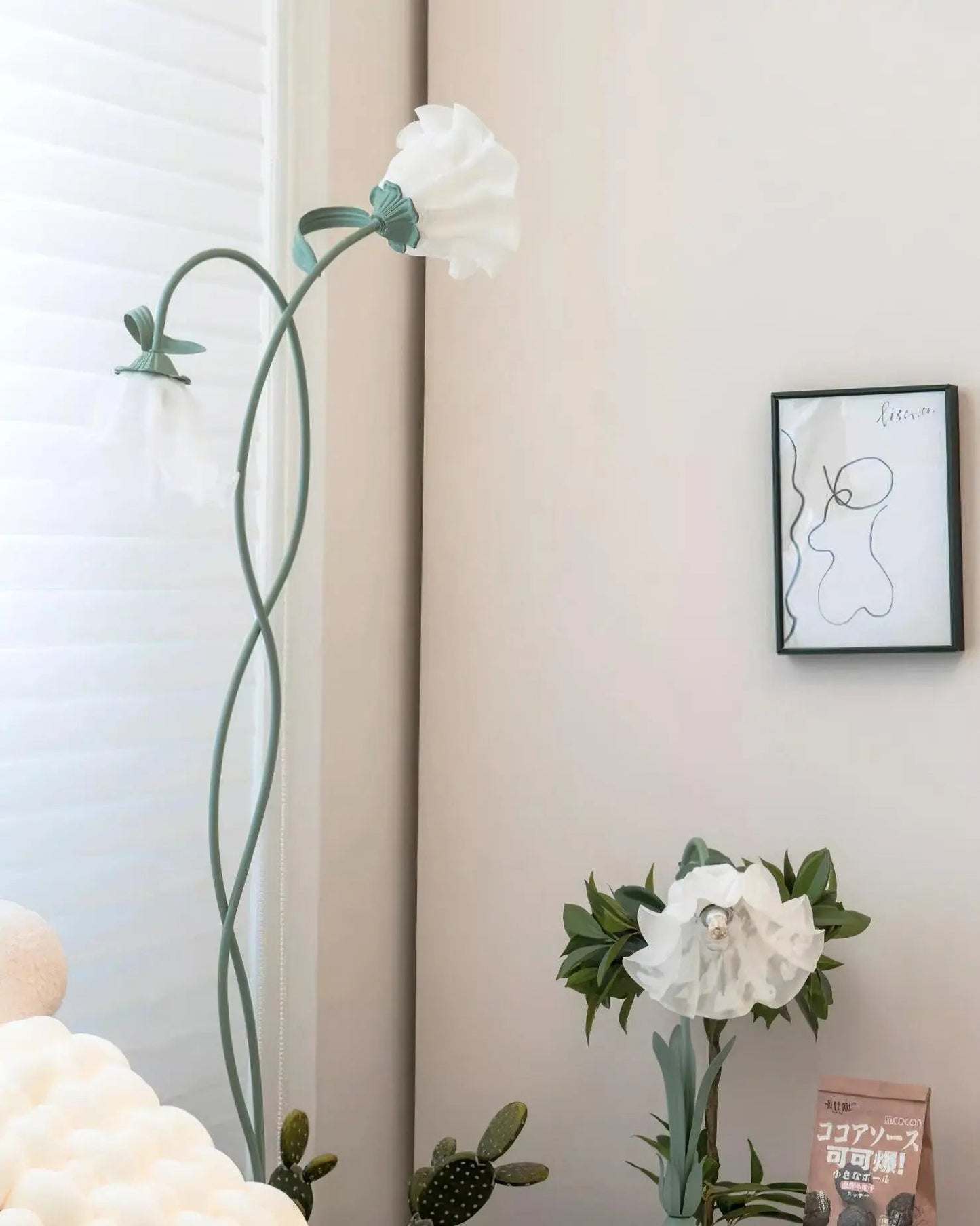 PetalGlow | Stijlvolle Serene Bloemen Vloerlamp