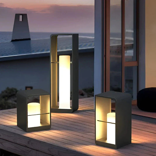 SolarLantern Luxe – Stijlvolle Zonnelantaarns voor Buitenverlichting