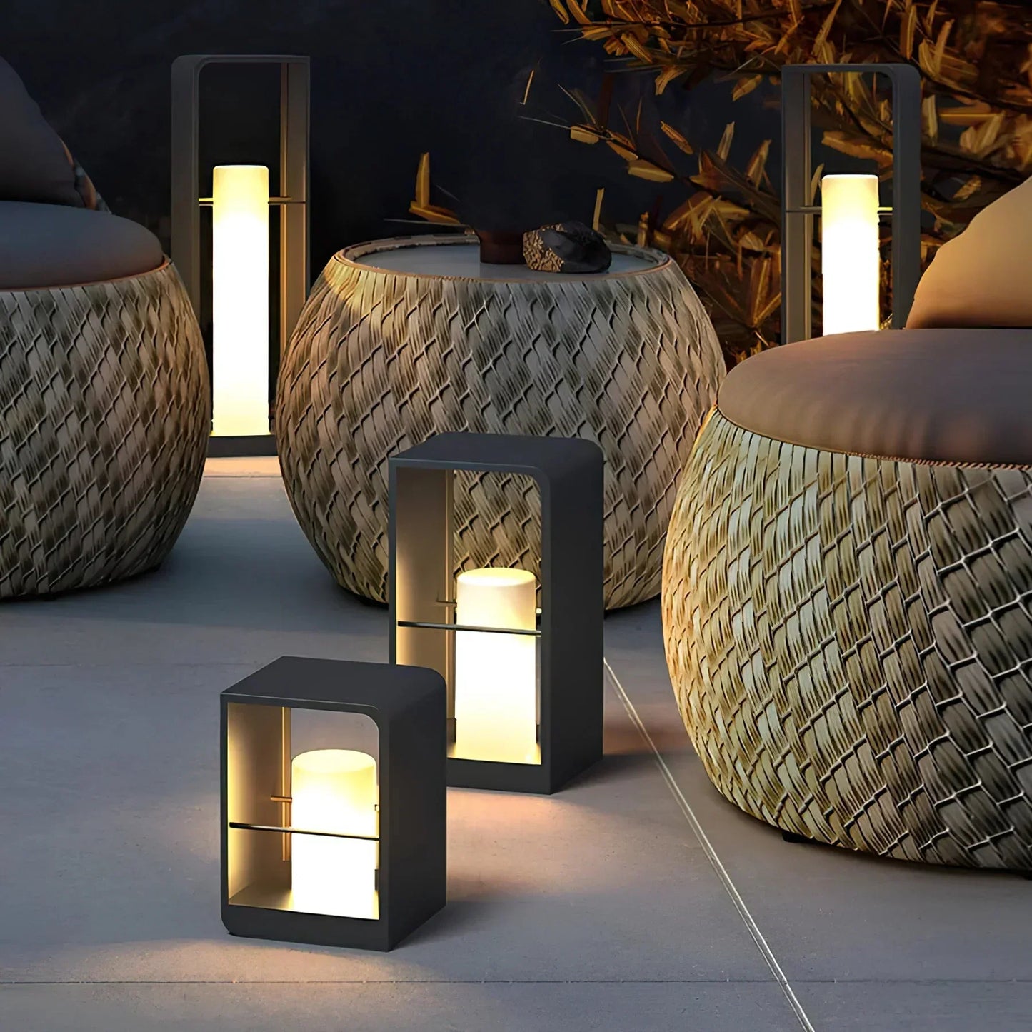 SolarLantern Luxe – Stijlvolle Zonnelantaarns voor Buitenverlichting