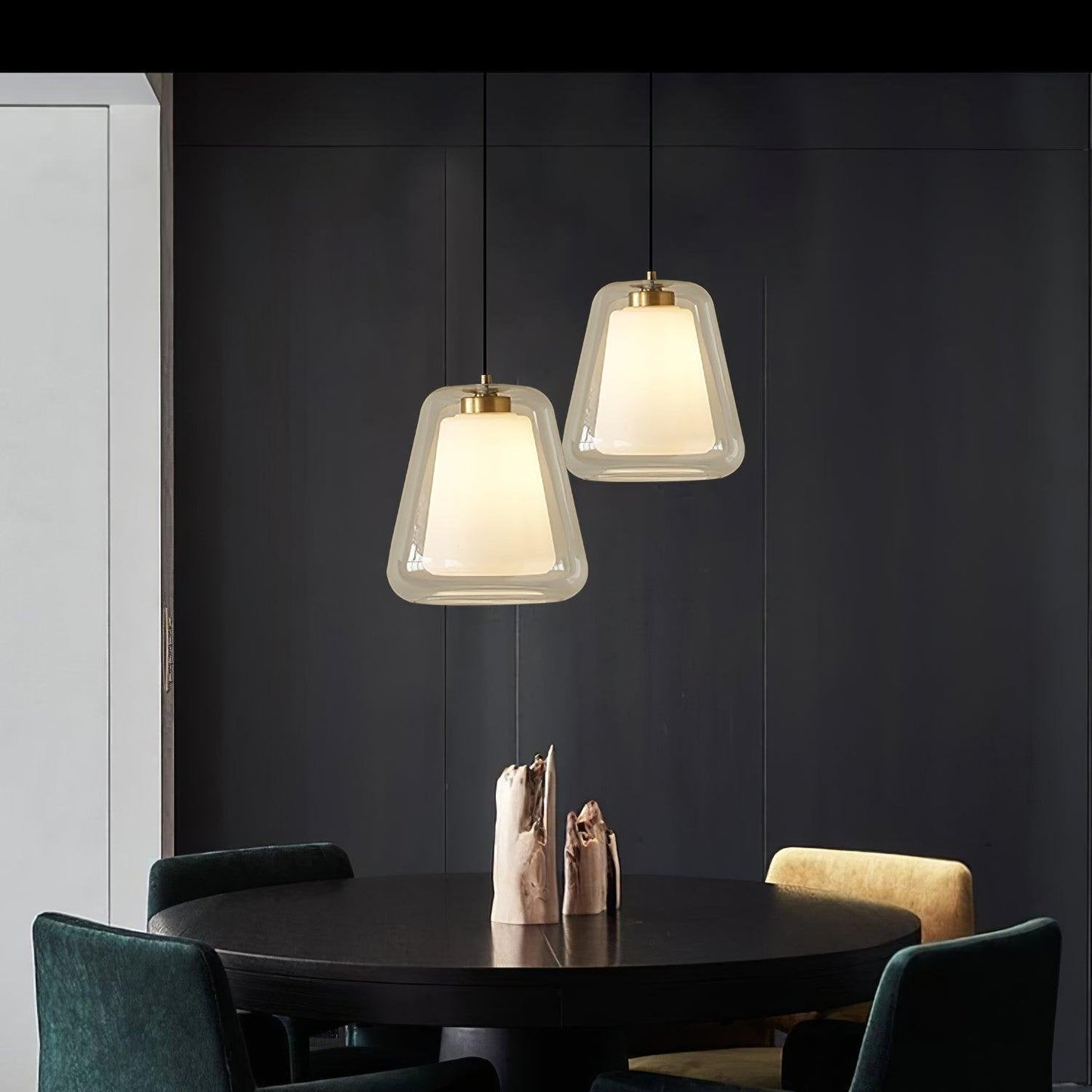 Fluide – Tijdloze Elegante Hanglamp voor Modern Interieur