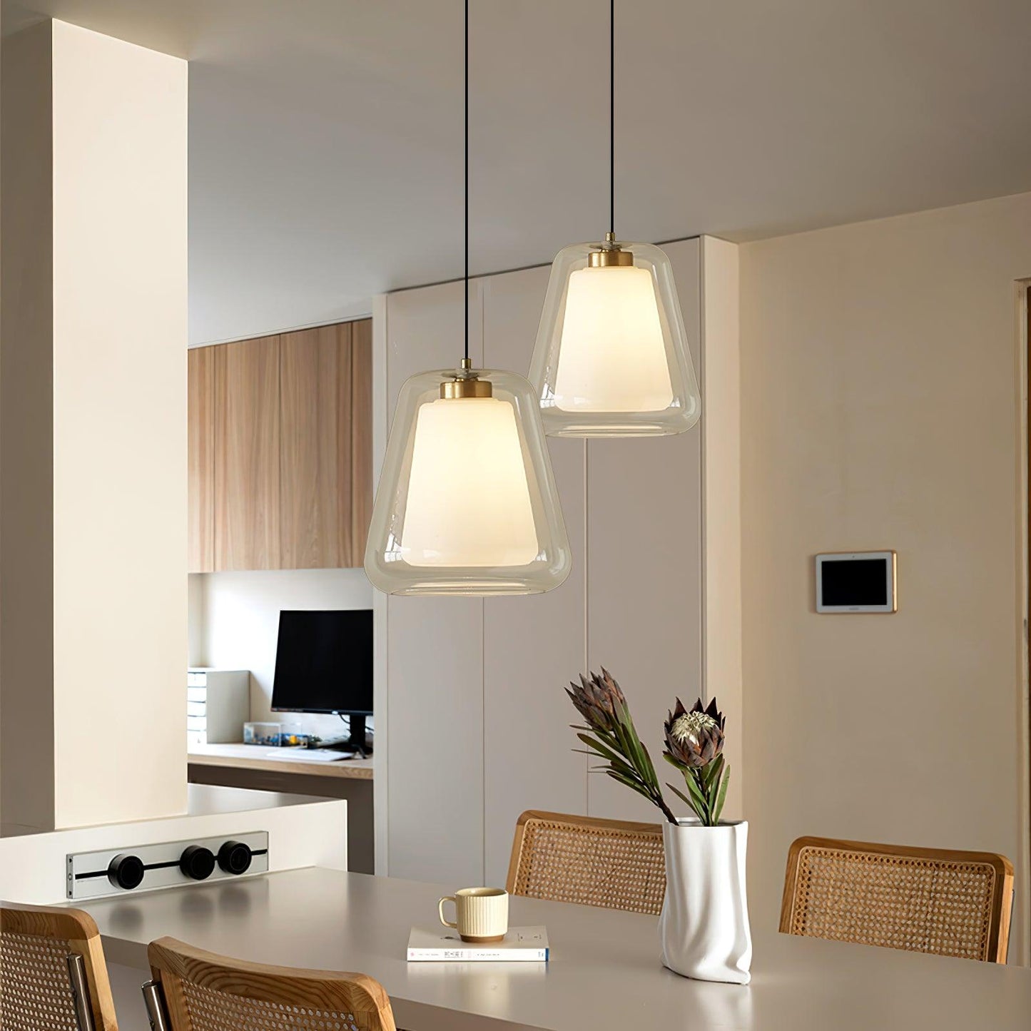 Fluide – Tijdloze Elegante Hanglamp voor Modern Interieur