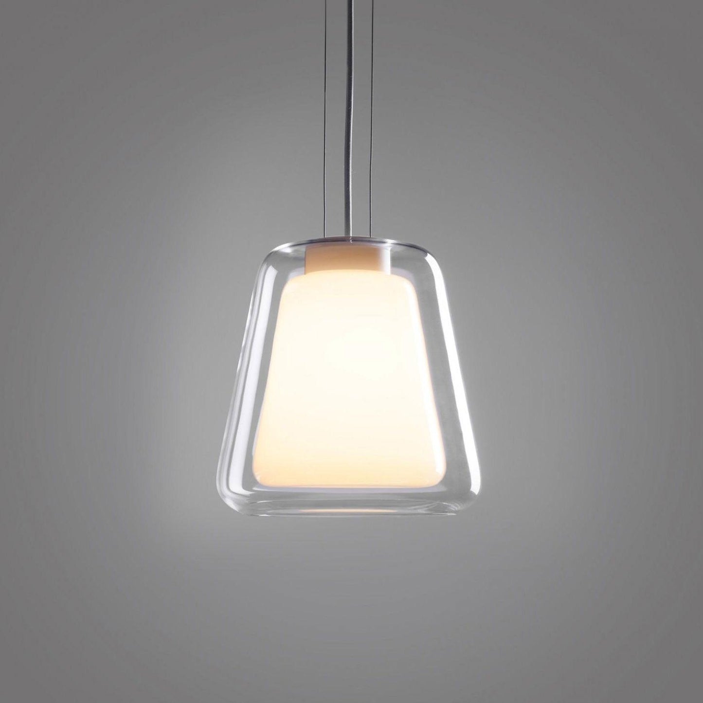 Fluide – Tijdloze Elegante Hanglamp voor Modern Interieur