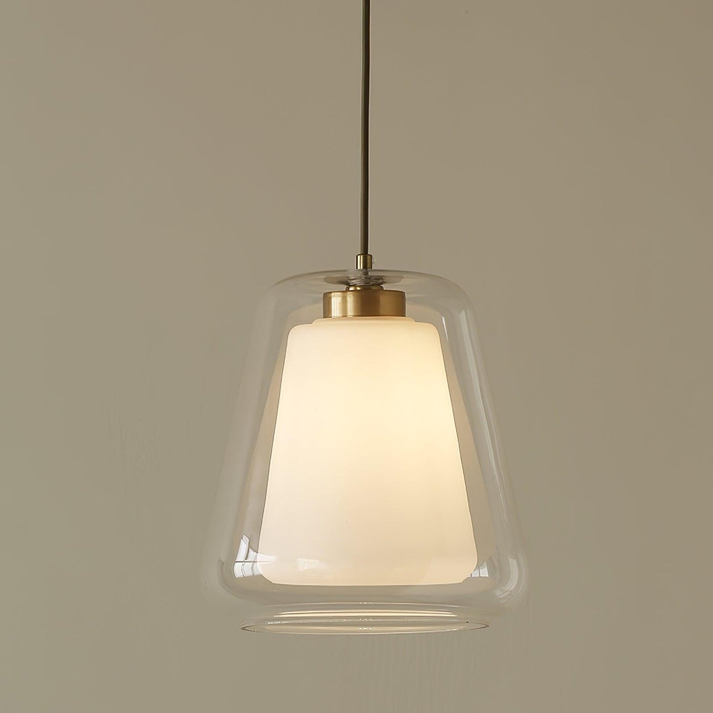 Fluide – Tijdloze Elegante Hanglamp voor Modern Interieur