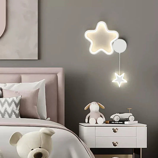 CloudDream - Wolken en Sterren Wandlamp voor een Rustgevende Kinderkamer