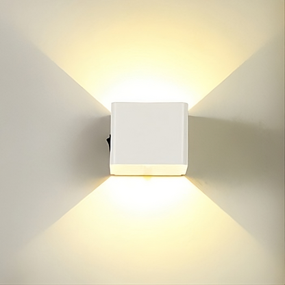 LumiCube – Moderne Wandlamp met Bewegingssensor voor Slimme Verlichting