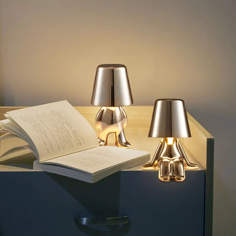 GoldMini - Nordic Chrome Kleine Gouden Man Tafellamp | Creatieve Nachtlamp