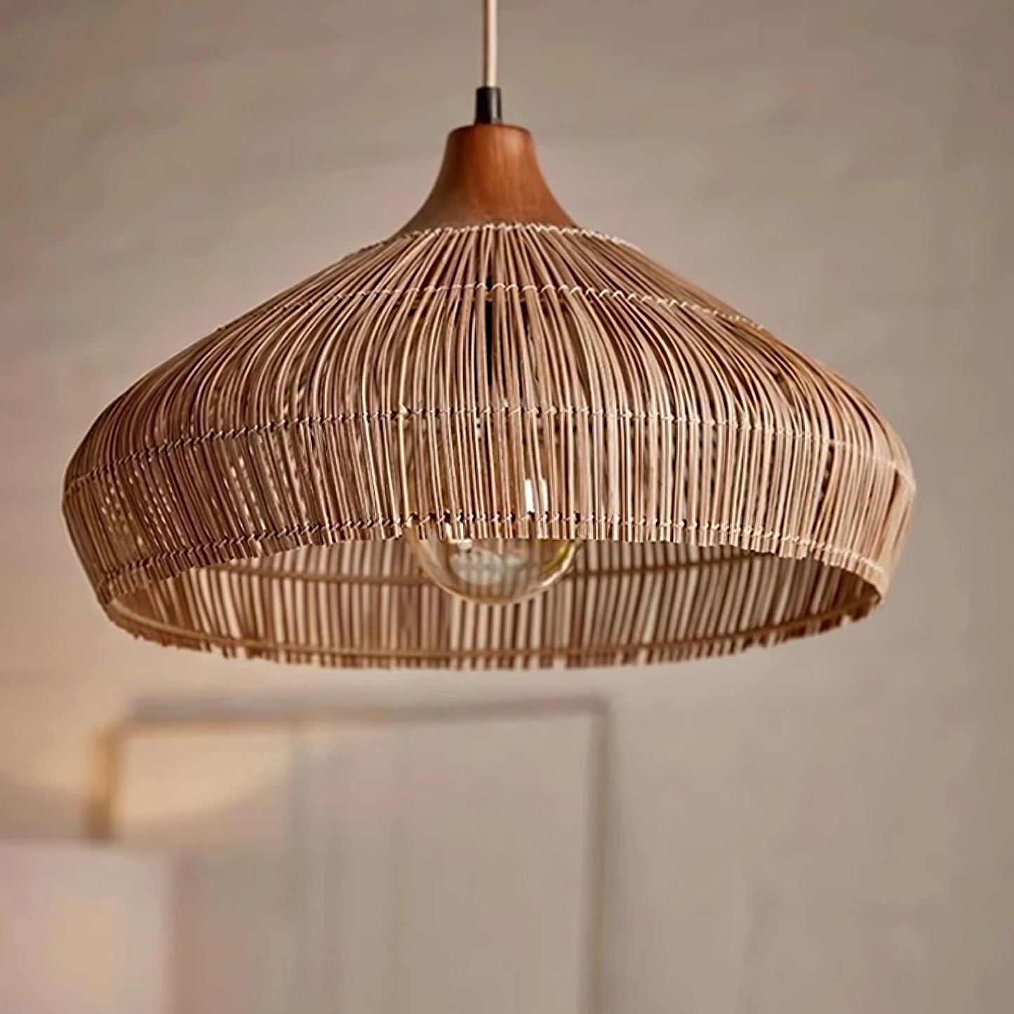 Clara - Handgeweven Rieten Rotan Hanglamp voor Een Natuurlijke Sfeer