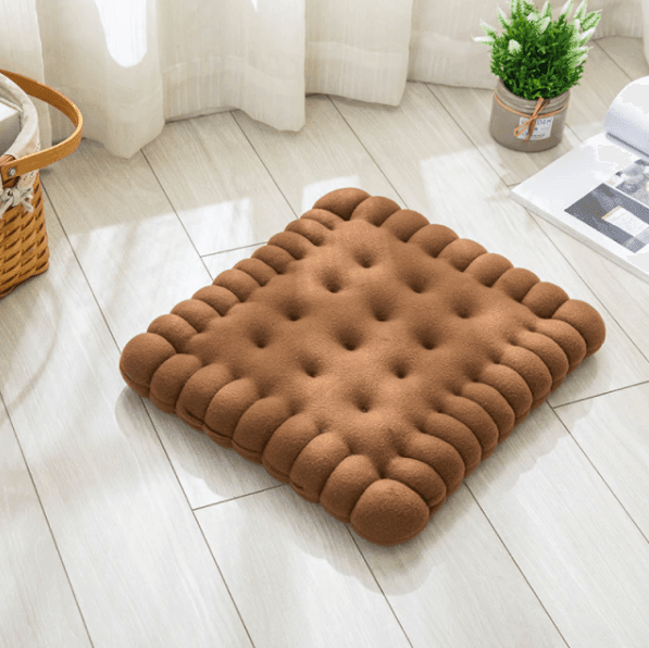 BiscuitLux - Luxe Kussen met Speels Biscuitontwerp voor Comfort en Stijl