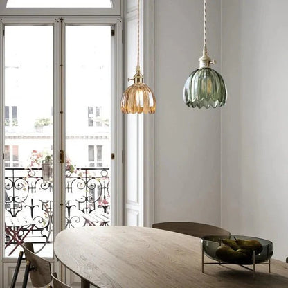 Bloemige Luxe Hangverlichting | Elegant Glazen Ontwerp met Tijdloze Charme