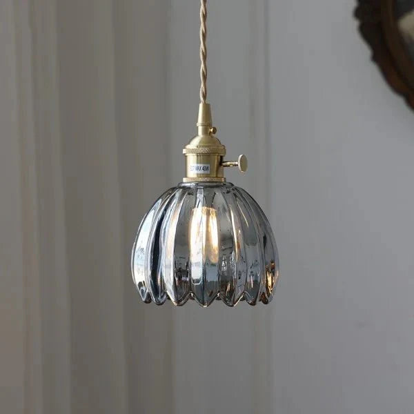 Bloemige Luxe Hangverlichting | Elegant Glazen Ontwerp met Tijdloze Charme