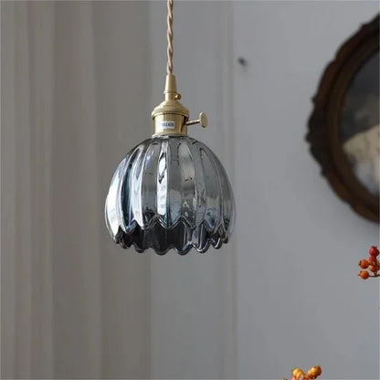 Bloemige Luxe Hangverlichting | Elegant Glazen Ontwerp met Tijdloze Charme