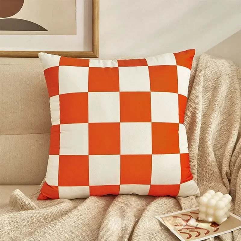 RetroCheck – Luxe Checkerboard Plaid Kussenhoes voor Stijlvolle Retro Decoratie in Elke Ruimte