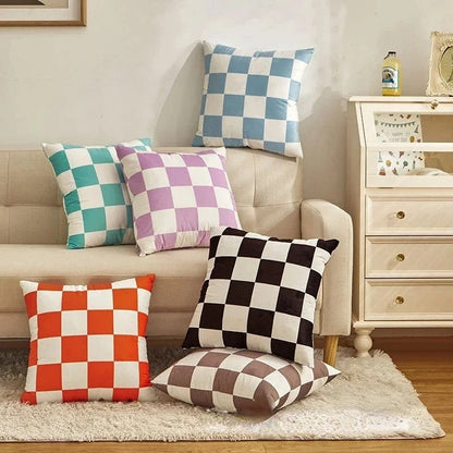 RetroCheck – Luxe Checkerboard Plaid Kussenhoes voor Stijlvolle Retro Decoratie in Elke Ruimte