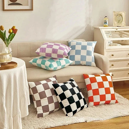 RetroCheck – Luxe Checkerboard Plaid Kussenhoes voor Stijlvolle Retro Decoratie in Elke Ruimte