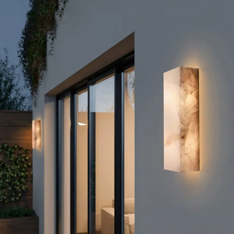 Marmeren Wandlamp Lucas – Luxueuze Buitenverlichting met Stijlvolle Afwerking