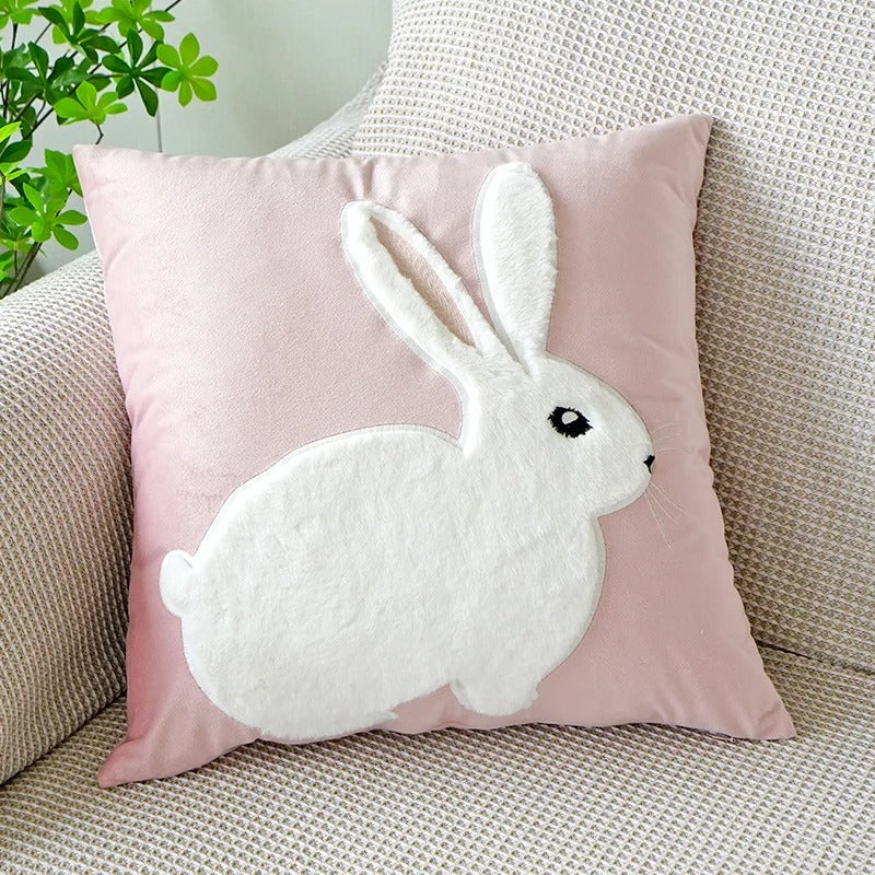 BunnyCharm – Schattige Roze Konijn Kussenhoes voor een Speelse Touch in je Interieur