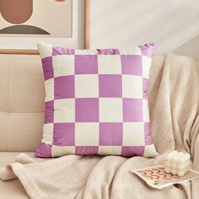 RetroCheck – Luxe Checkerboard Plaid Kussenhoes voor Stijlvolle Retro Decoratie in Elke Ruimte