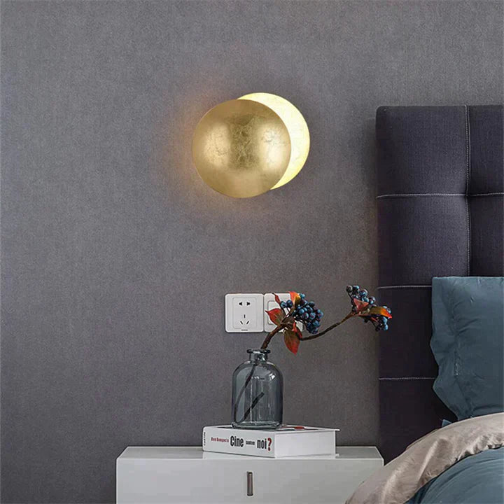 Nikolas - Unieke 360 Graden Draaiende LED Eclipse Design Wandlamp