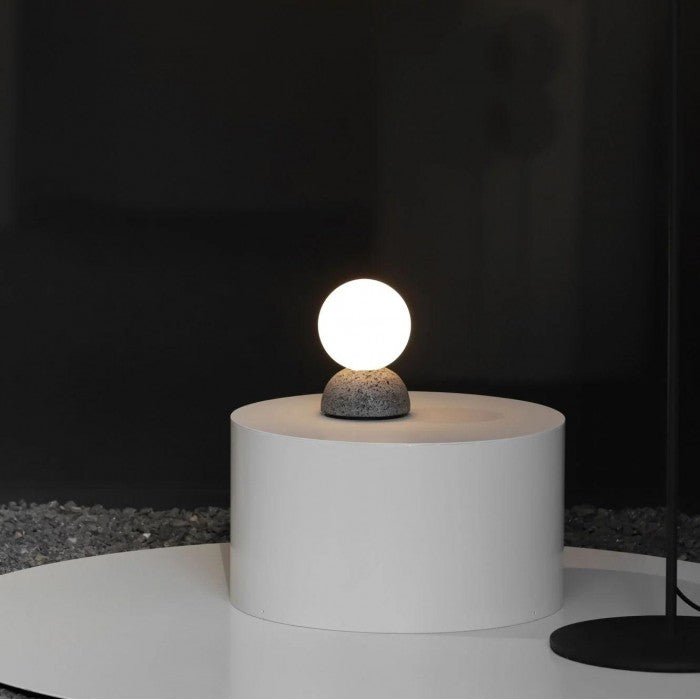 LumoSphere | Elegante Cement Hanglamp met Geometrische Accenten