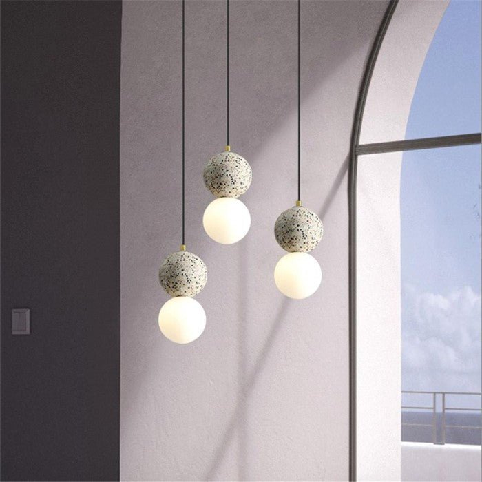 LumoSphere | Elegante Cement Hanglamp met Geometrische Accenten