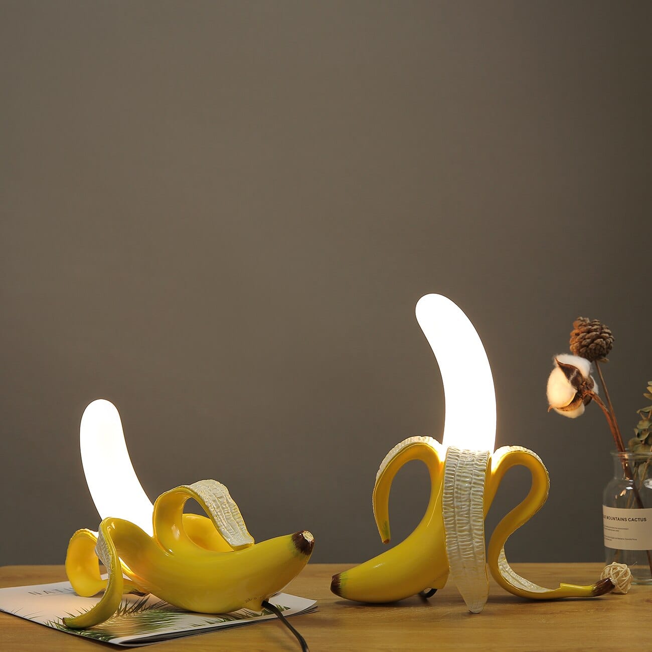 LuminousPeel | Grillige Banaan Tafellamp Decor